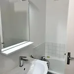 Appartement Vulcain 2, 11ème, Ile De Nantes, 4pers, Parking Inclus Nantes