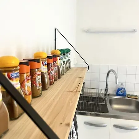 Apartment Vulcain 2, 11eme, Ile De Nantes, 4pers, Parking Inclus Nantes