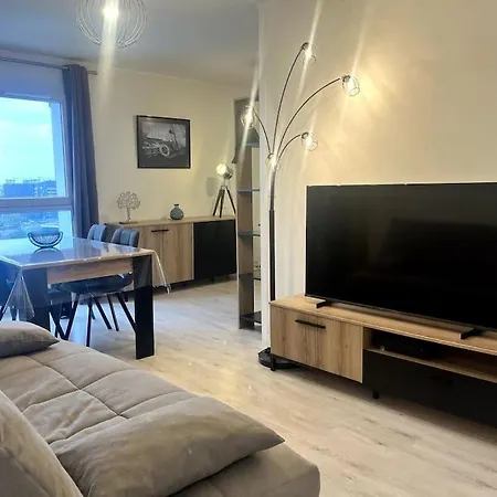 Vulcain 2, 11eme, Ile De Nantes, 4pers, Parking Inclus דירה נאנט